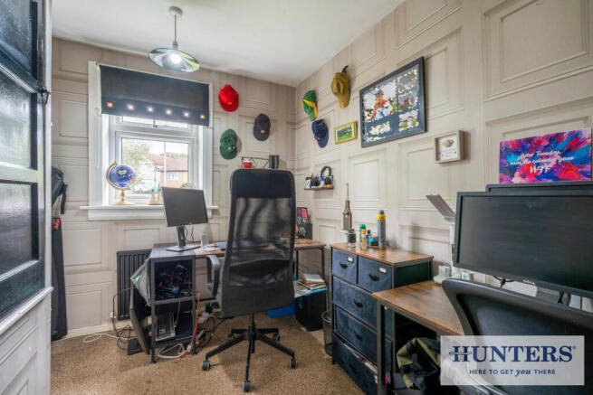 3 bed Semi-Detached for sale Image 8