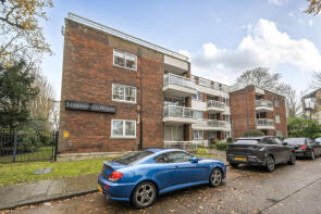 Flat 5, Leamington House, Stonegrove, Edgware HA8 7TN