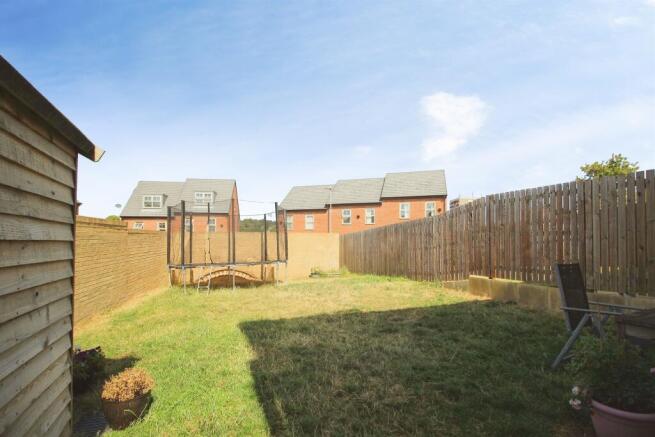 4 bed End of Terrace for sale Image 12
