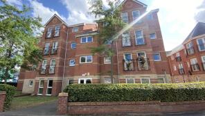 32, Thackhall Street, Coventry CV2 4NX