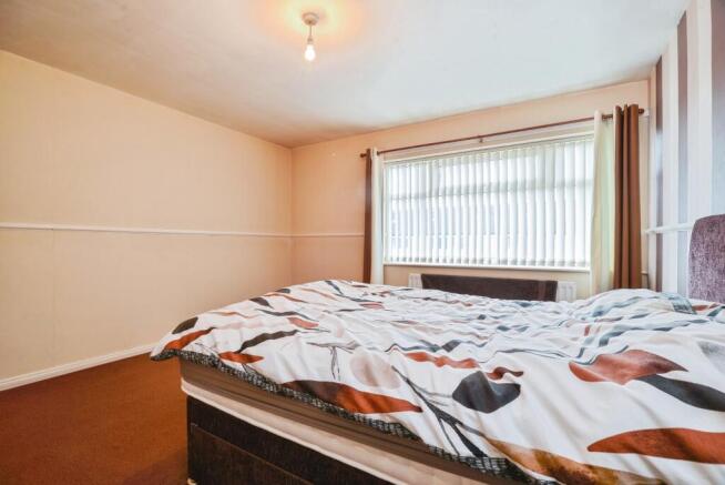 2 bed Maisonette for sale Image 8