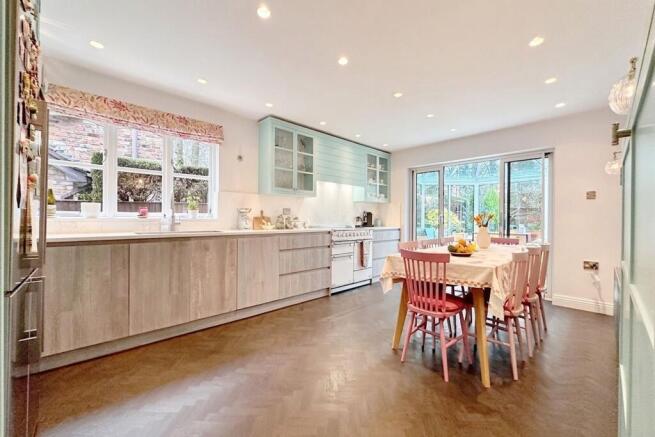 Dining Kitchen