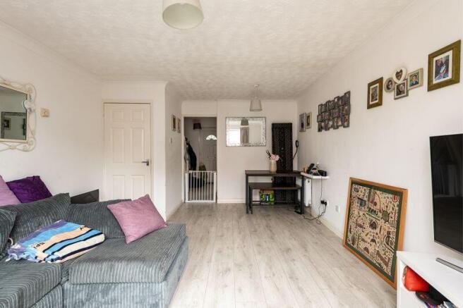 Clandon Road, Chatham photo 4