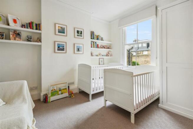 Heathfield Gardens, W4 - FOR SALE