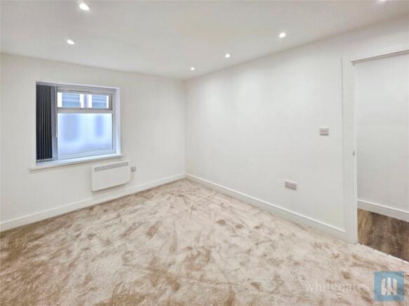 2 bed Apartment to rent Image 7