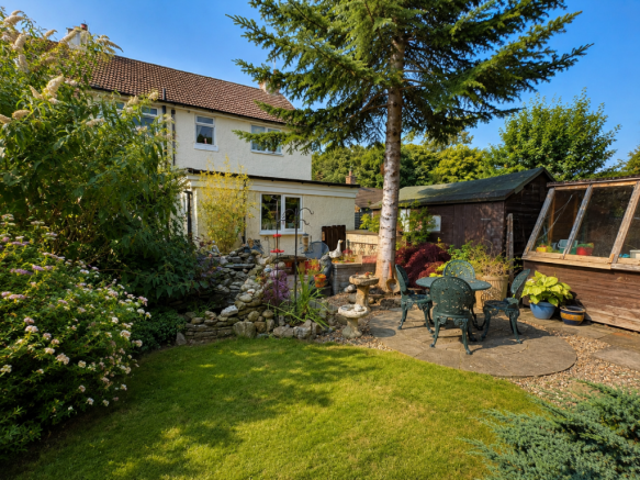 3 bed Semi-Detached for sale Image 12