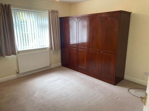 2 bed Semi-Detached to rent Image 6