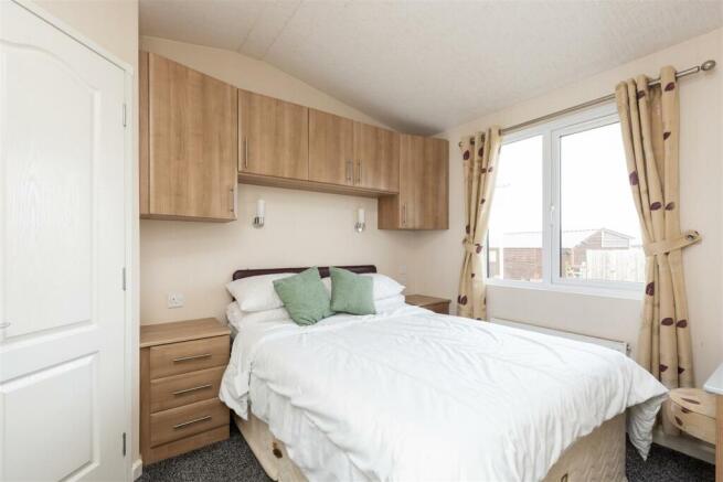 Lodge bedroom