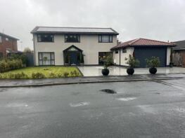 60, Hall Park Drive, Lytham St. Annes FY8 4QZ
