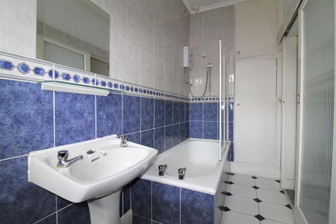 Bathroom P1