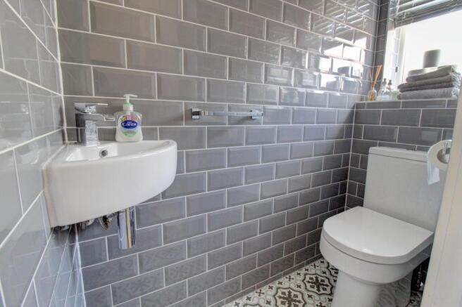 ground floor WC