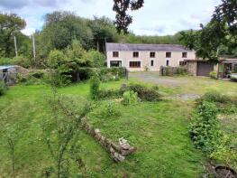 Cwmcleddau Cottage, C2210 From, Ammanford SA18 2UH