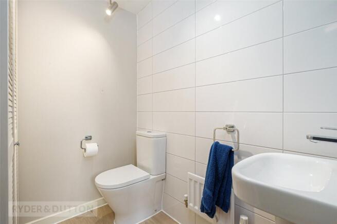 2 bed Semi-Detached for sale Image 9