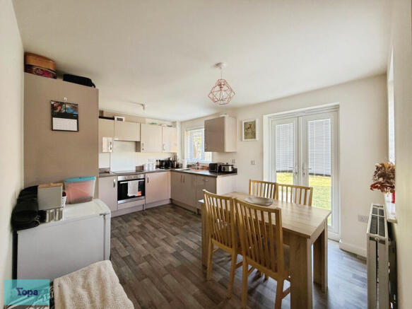 3 bed Detached for sale Image 4