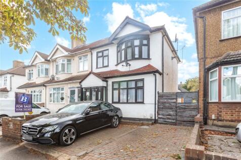 Mawney Road, Romford, RM7