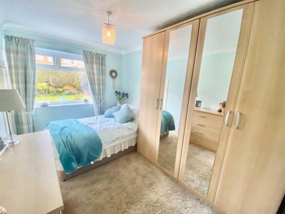 Dining Room/Bedroom