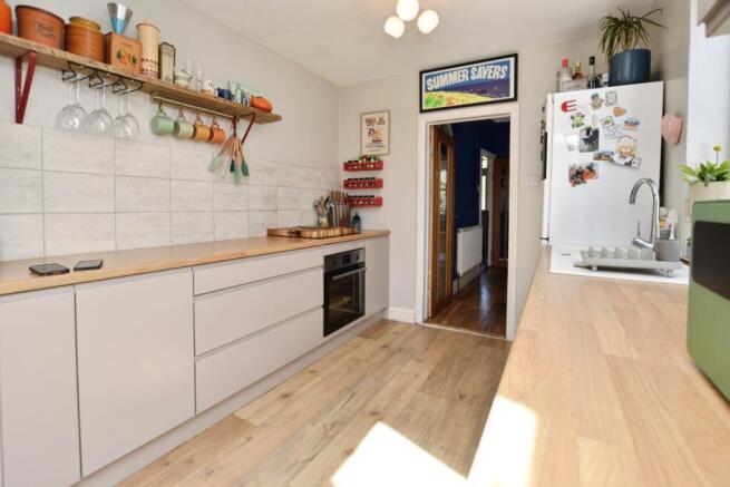 2 bed Terraced for sale Image 11