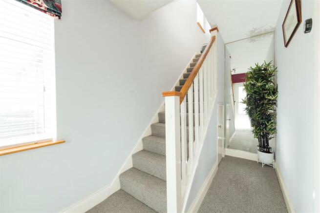 72 Westmill Road, Hitchin-16.jpg