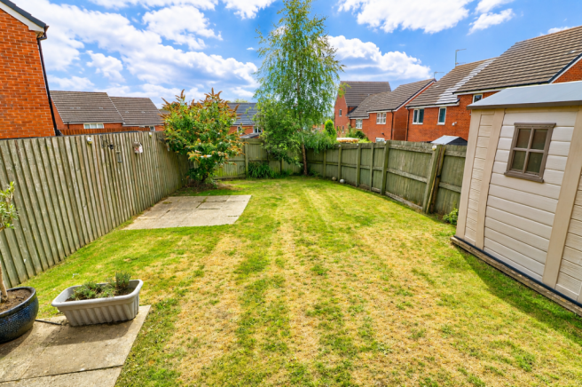 2 bed Semi-Detached for sale Image 4