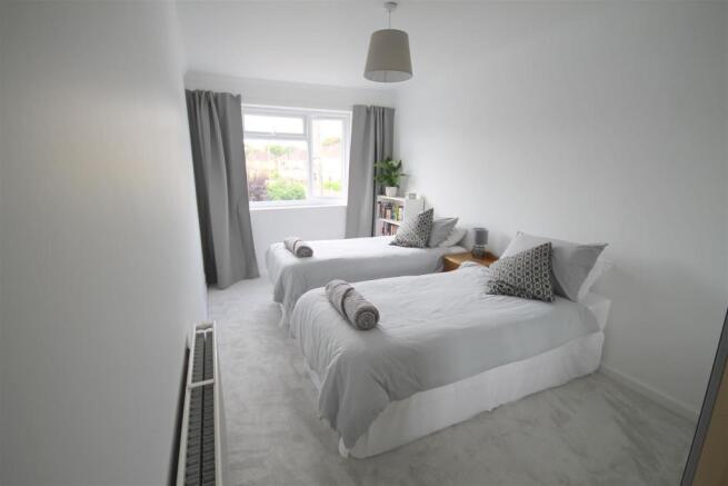 BED 1A.JPG