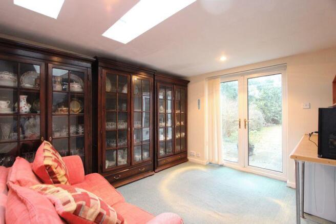 SITTING ROOM