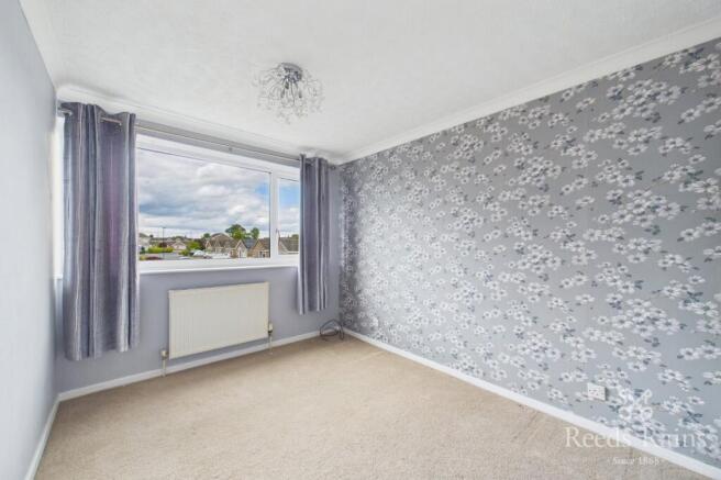 4 bed Detached for sale Image 8