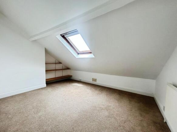 3 bed Terraced for sale Image 10