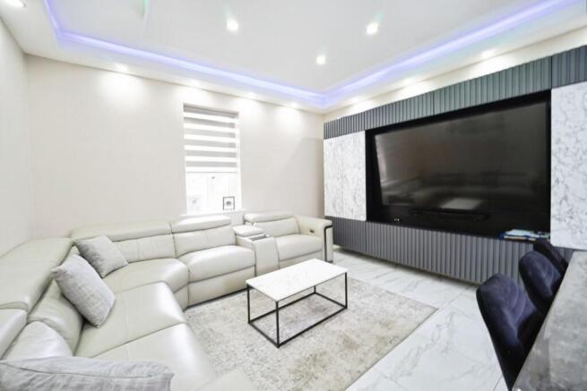 5 bed End of Terrace for sale Image 6