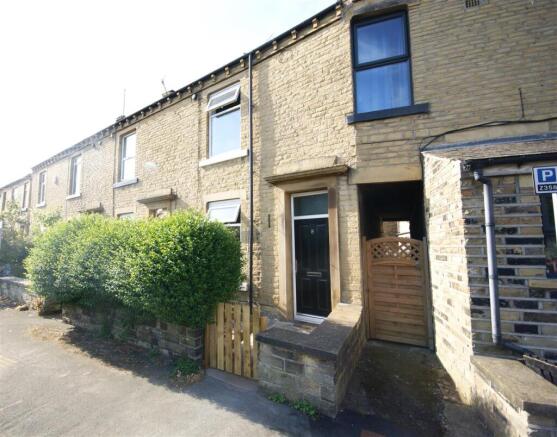 2 bed Terraced to rent in brighouse