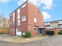2, Stewards Court, Carlisle Close, Kingston Upon Thames KT2 7AU