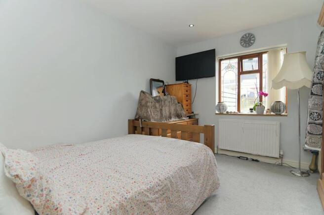2 bed Bungalow for sale Image 12