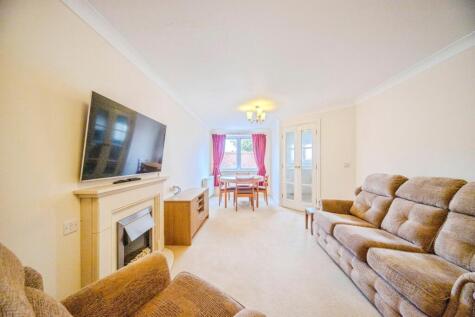 Eden Court, Bletchley