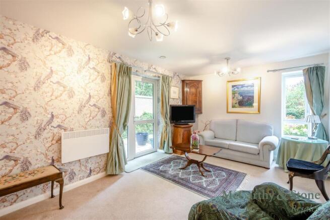 8702812-interior07.jpg