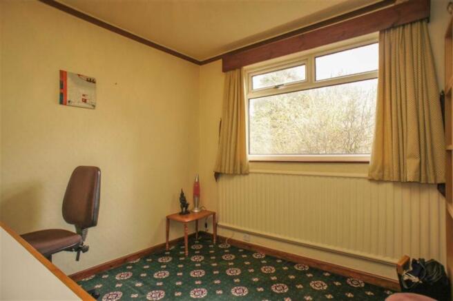 BEDROOM FIVE