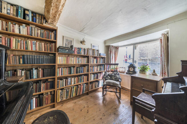 1347897-16-68bb13...