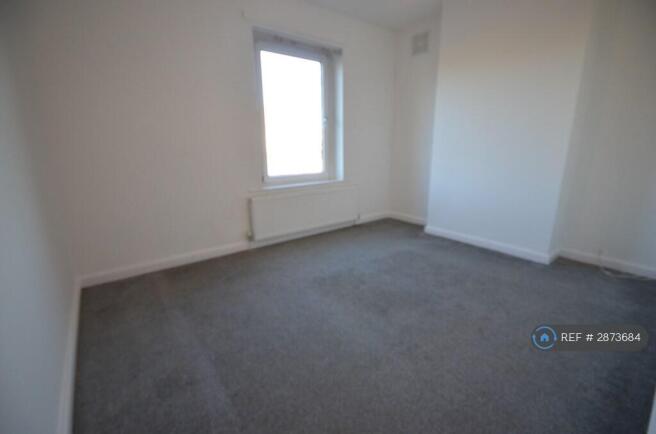 2 bed End of Terrace to rent Image 5
