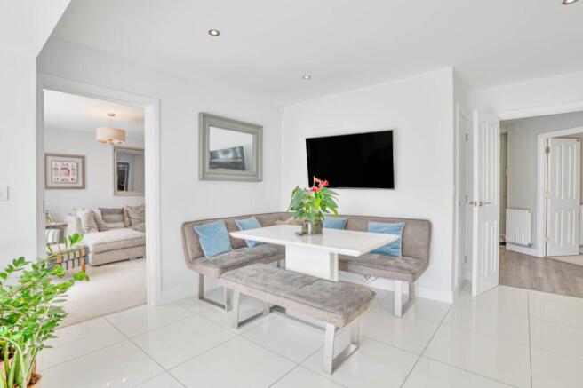 Kitchen/Breakfast Room