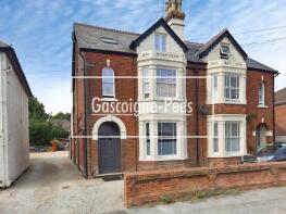 Flat 2, 21, Cromwell Road, Basingstoke RG21 5NR