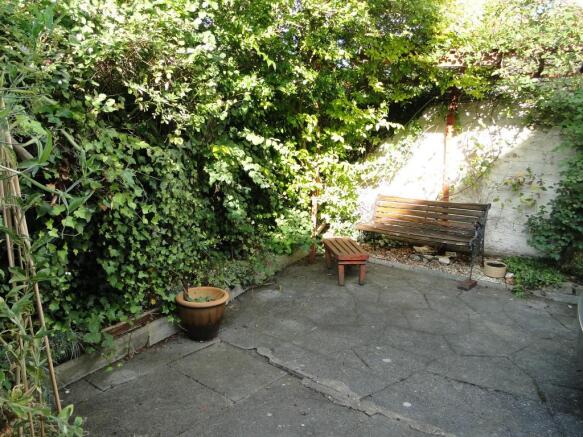 Photo 10