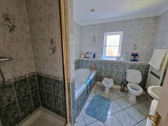 Photo 9
