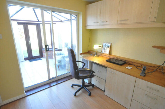 Photo 11