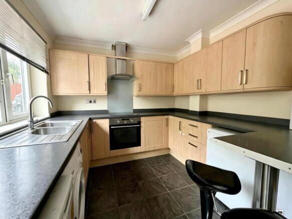 Francomes, Haydon Wick, Swindon photo 4