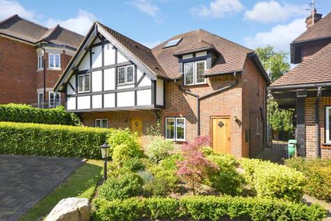 Cockfosters Road, Hadley Wood, Hertfordshire, EN4