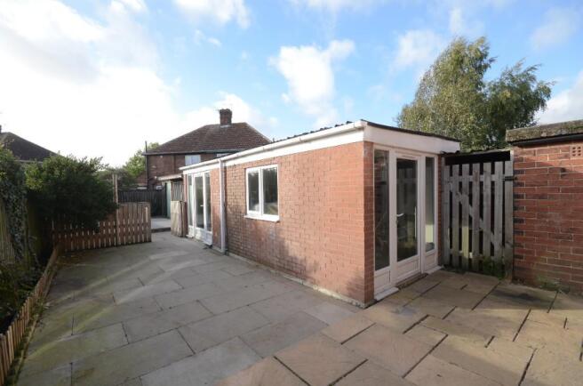1 bed House Share to rent Image 11