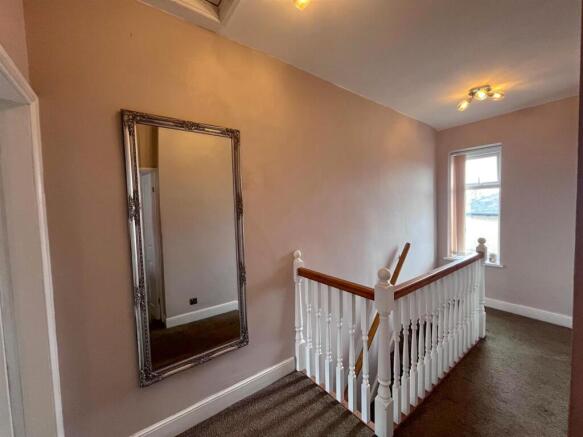 2 bed Terraced for sale Image 11