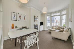 55b, Horsford Road, London SW2 5BP