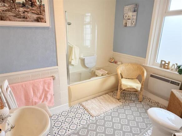 1 bed Terraced for sale Image 8