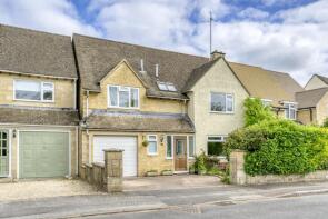 8, Cotswold Close, Cirencester GL7 1XR
