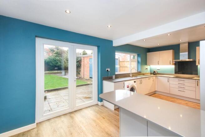 Kitchen/Breakfast