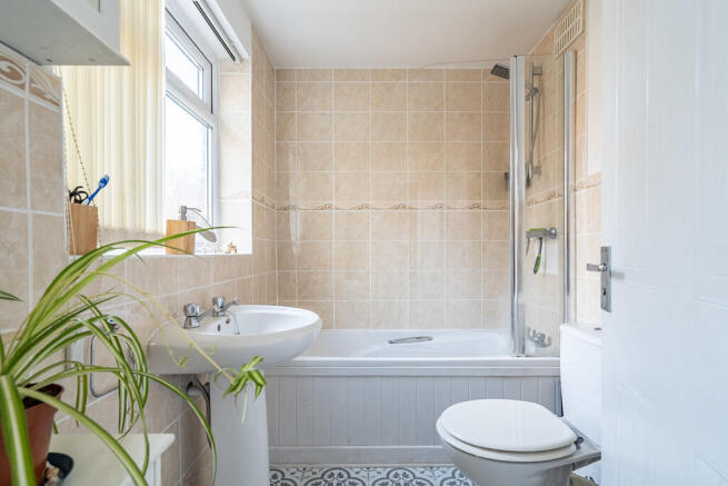 2 bed Terraced for sale Image 12